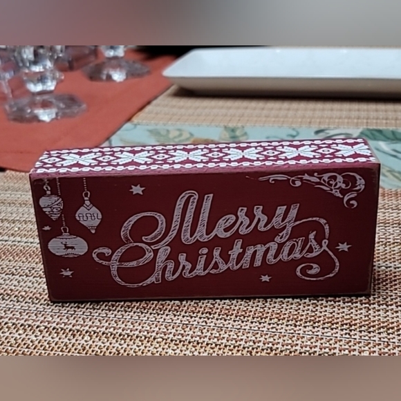 Design Block, Red, Merry Christmas, NWT - Picture 1 of 10